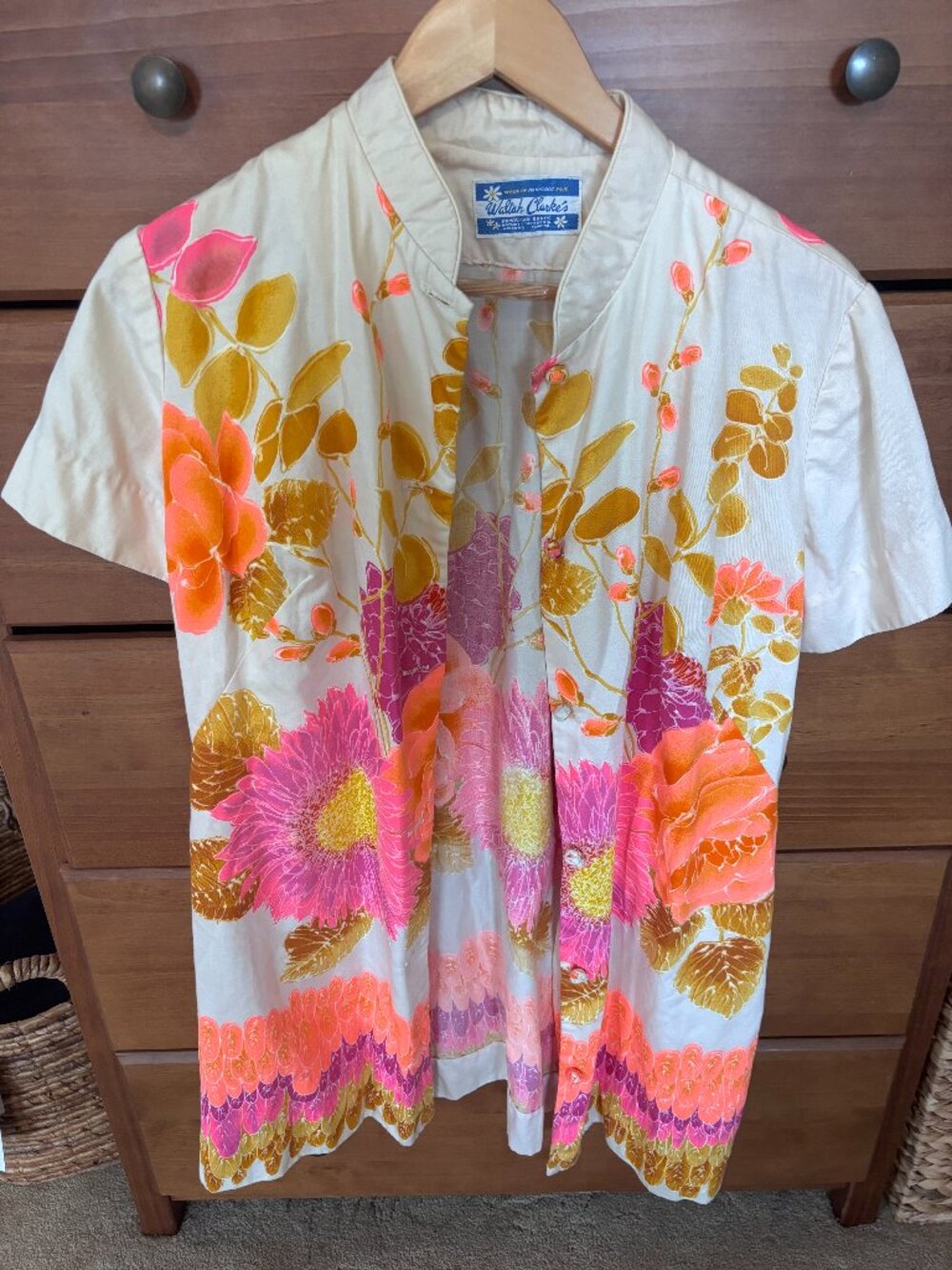 Vintage Waltah Clarke's Floral Neon Mandarin Collar Button Tunic Top Hawaiian